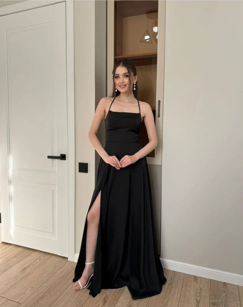 Spaghetti High Slit Body con